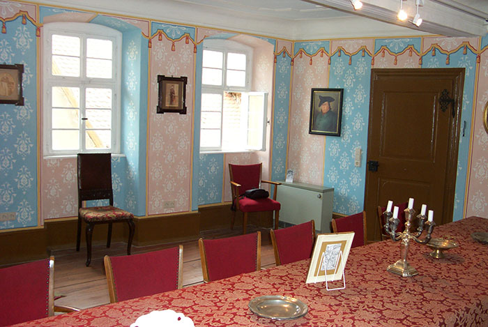 Trauzimmer Blauer Salon, Haus No. 4